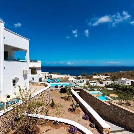 Queen Of Santorini Holiday home