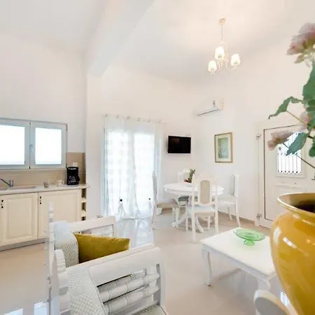 Queen Of Santorini Holiday home